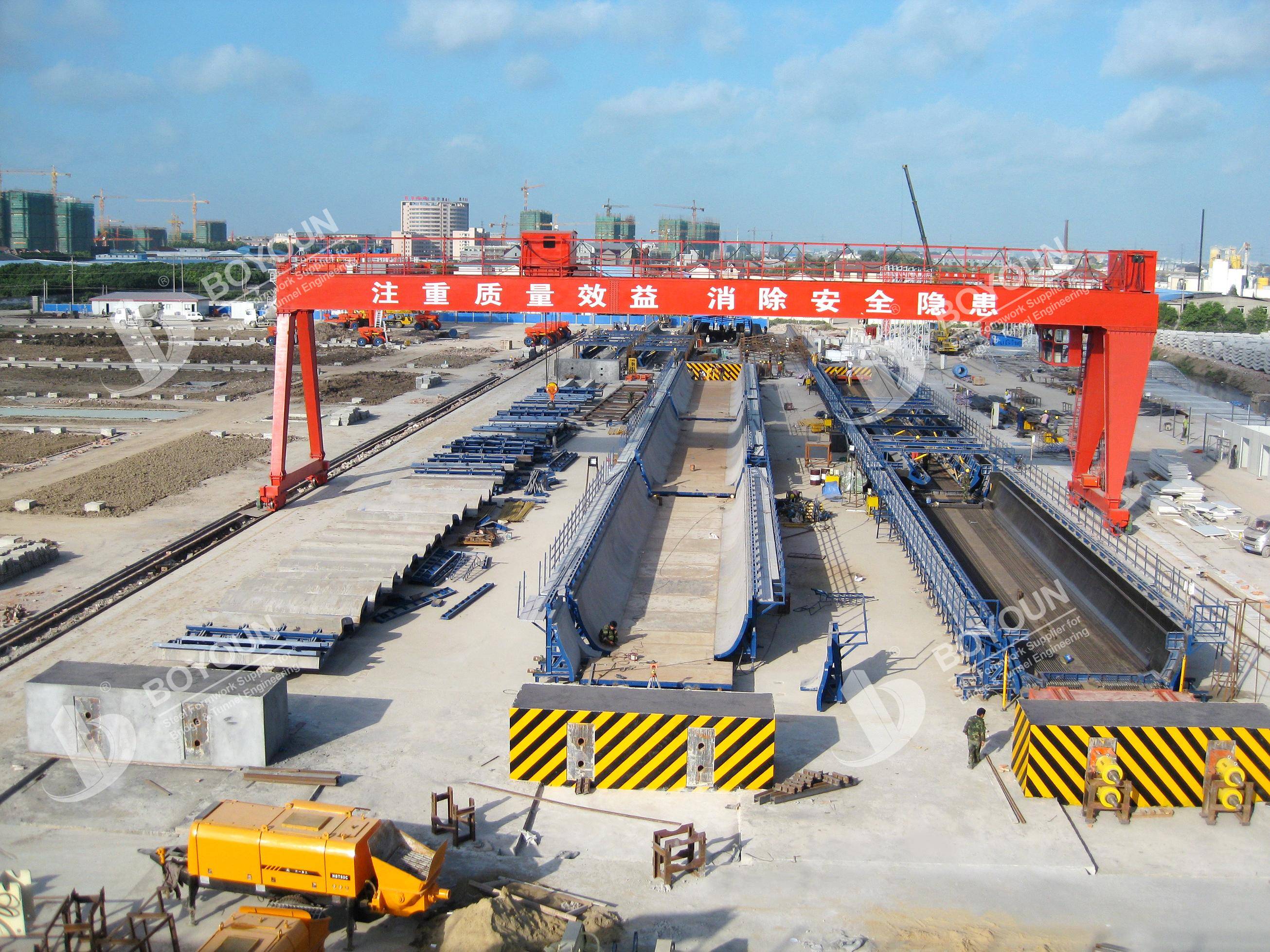 Introduction to U Girder Construction of Subway Viaduct
