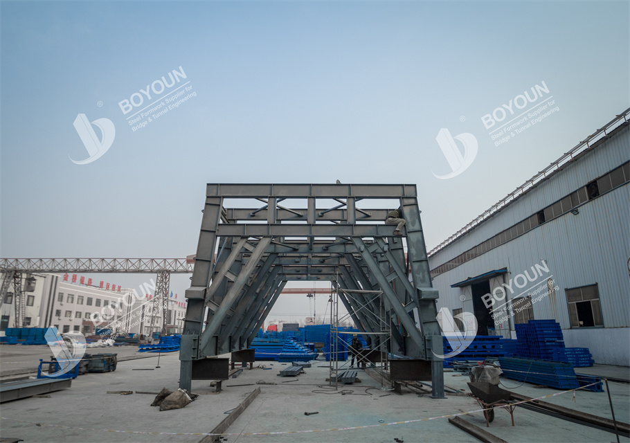 Tunnel Lining Trolley