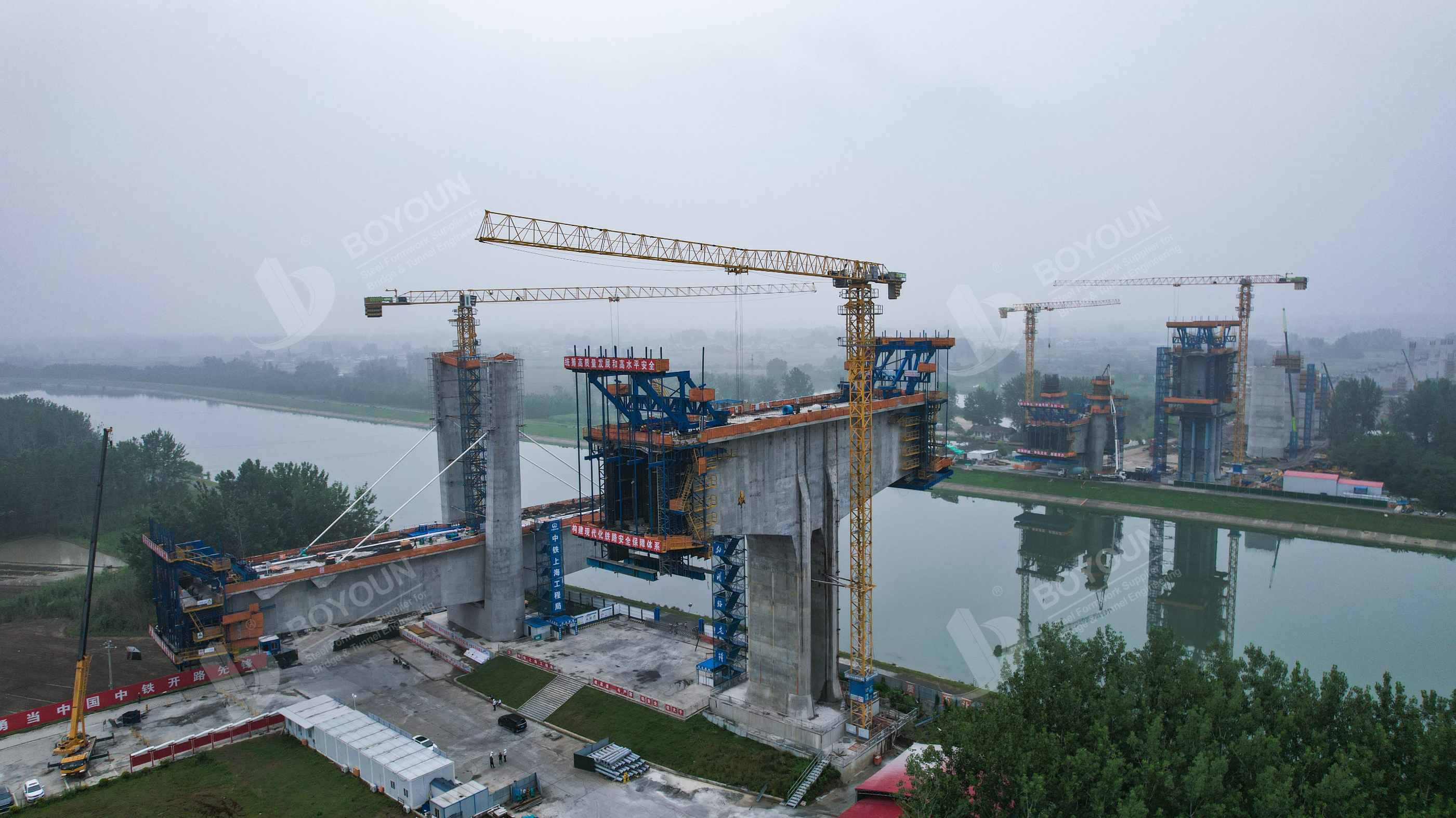  Liuhe Mege Bridge 